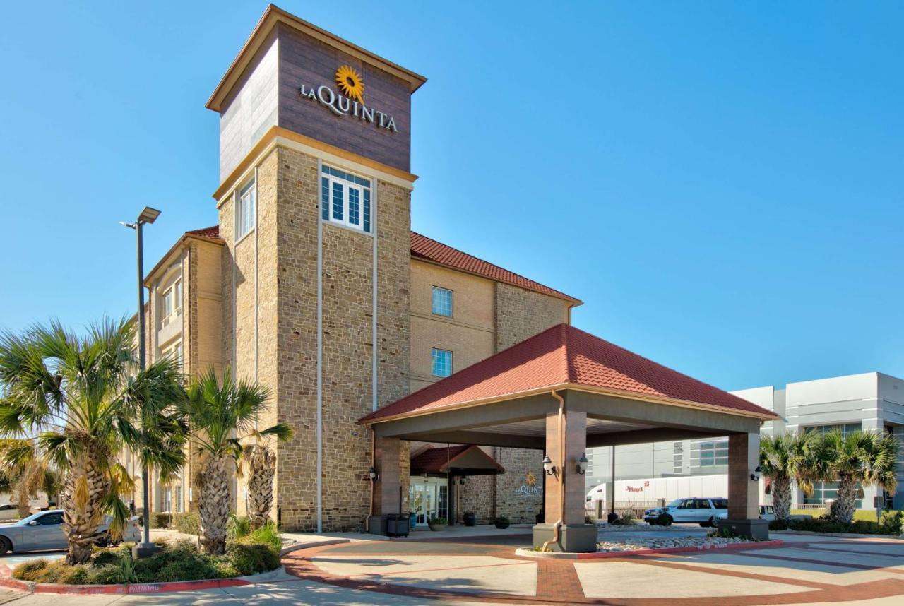 La Quinta By Wyndham Dallas Grand Prairie South Hotel Bagian luar foto